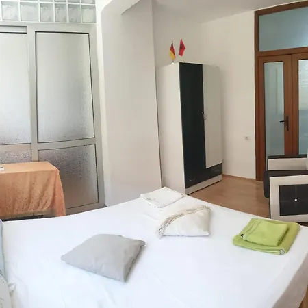 Linda Guesthouse-1 Apartment *