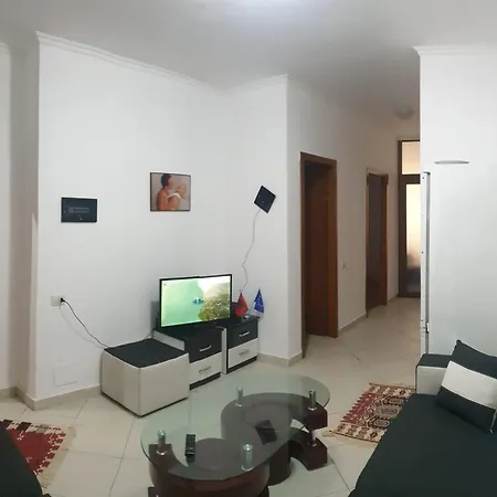 Linda Guesthouse-1 Apartamento
